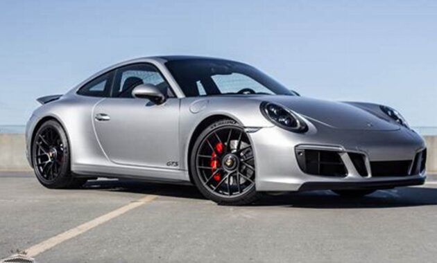 Find Your Dream Porsche 911 GTS: Explore Our Inventory Today!