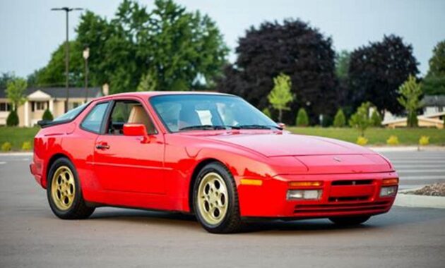 Find Your Dream Porsche 944 Turbo: Explore Our Inventory Today!