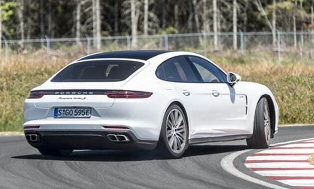 Unleash the Thrill: Porsche Panamera Turbo - Performance and Luxury Redefined