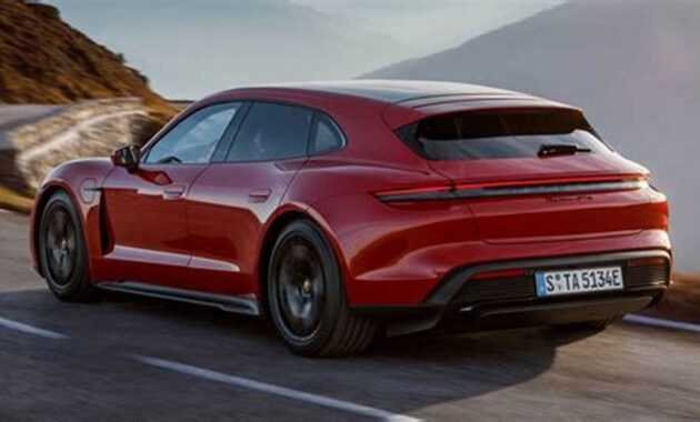 Unleash the Ultimate Driving Thrill: The Porsche Taycan GTS Sport Turismo